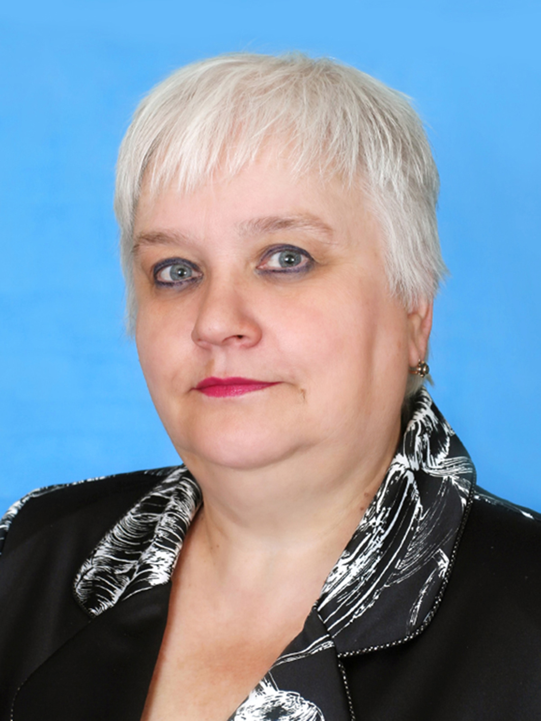 Крапивенцева Анна Ивановна.